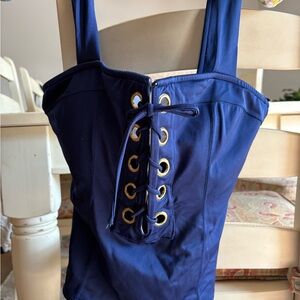 VENUS Light Gray Top